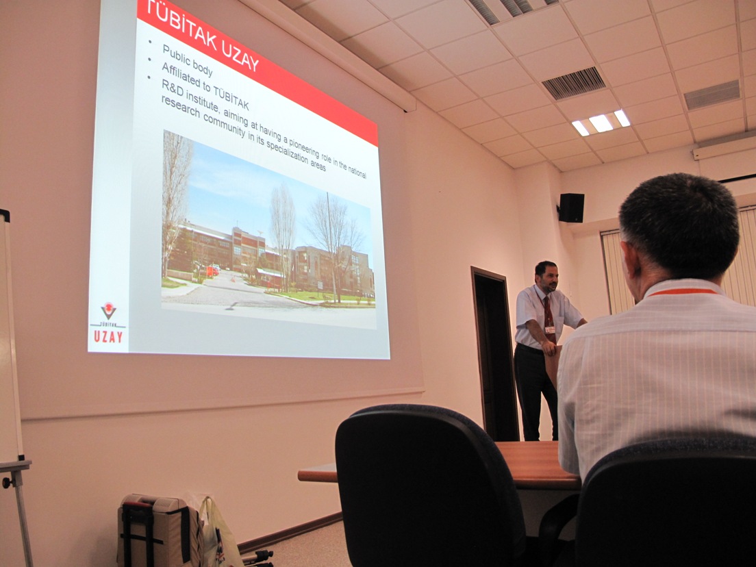 Dr. U?ur Murat Lelo?lu welcomes the participants to Turkey